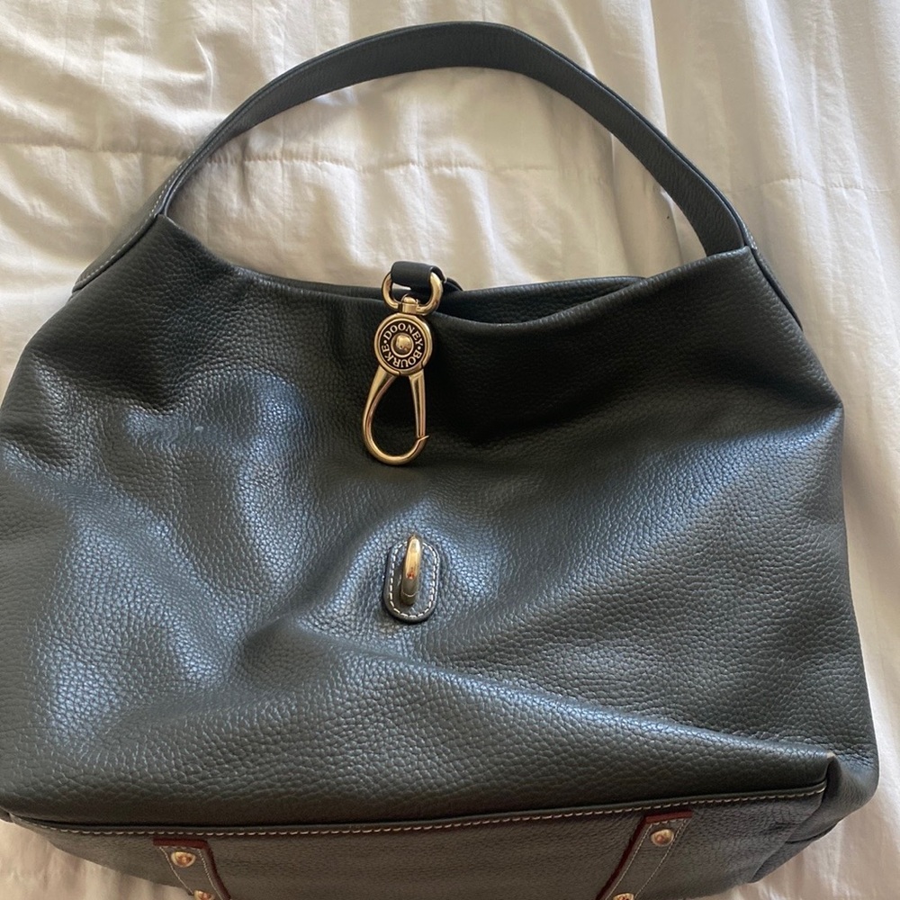 Dooney & Bourke Leather great condition pebbled leather large hobo